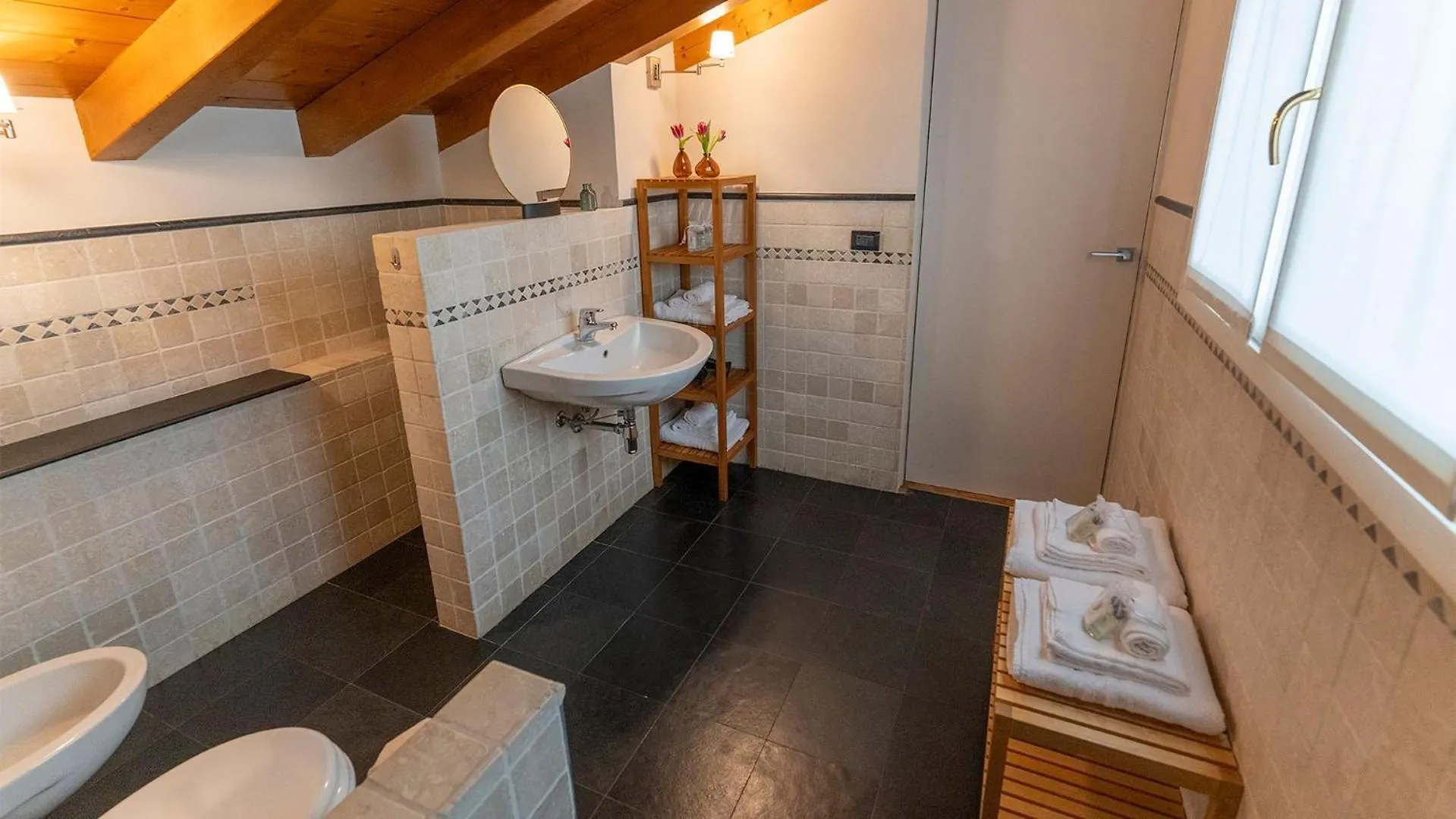 Magic Place Bergamo! Relax Apartment With Terrace In The Heart Of The City