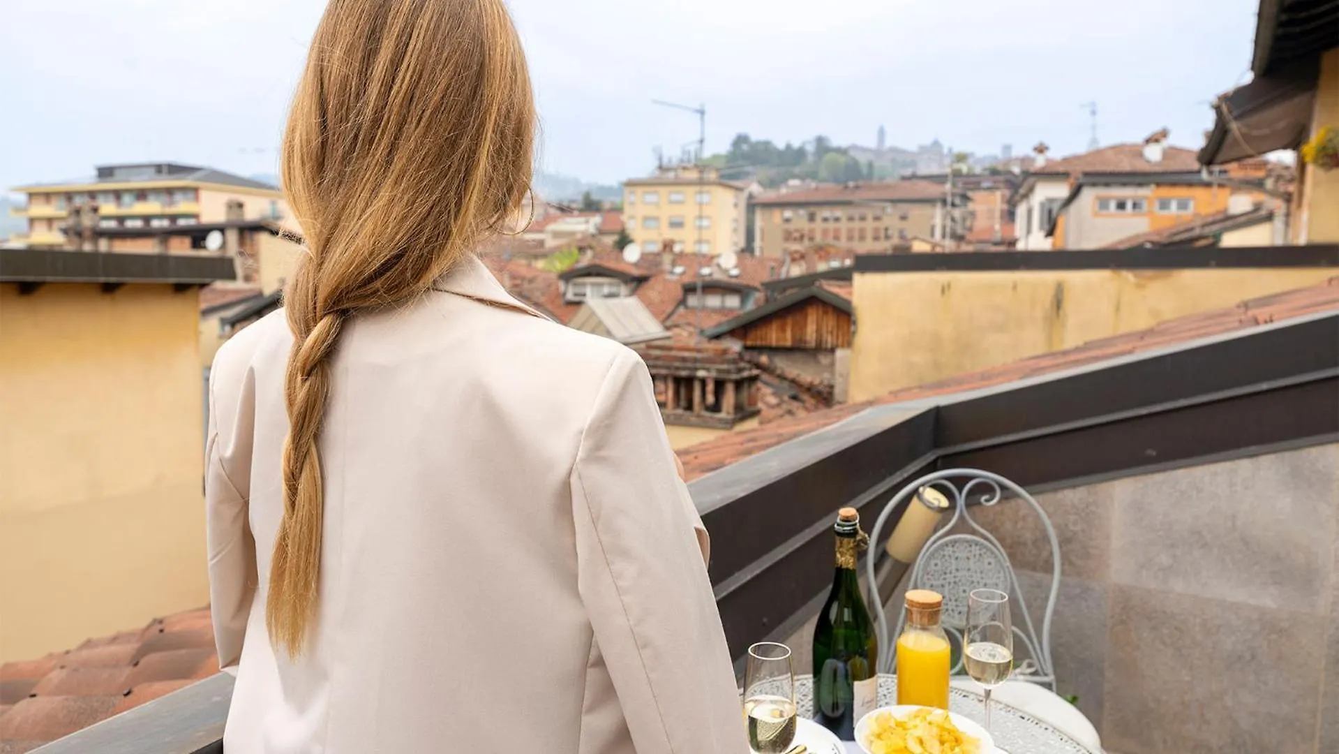Magic Place Bergamo! Relax Apartment With Terrace In The Heart Of The City