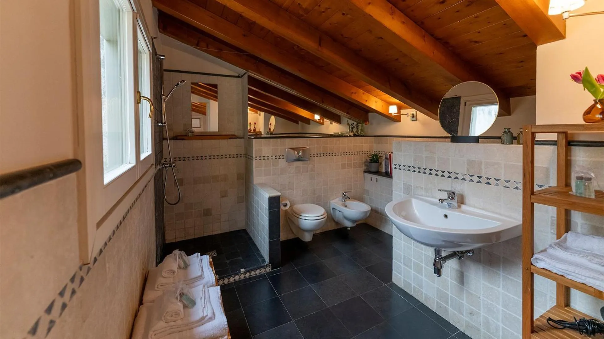 Magic Place Bergamo! Relax Apartment With Terrace In The Heart Of The City